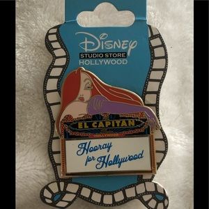 💄Jessica Rabbit Pin